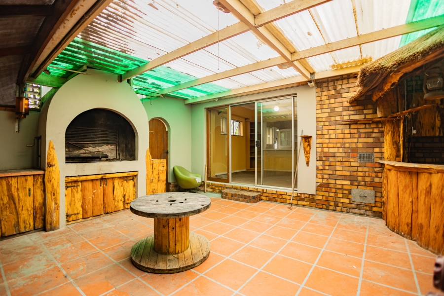3 Bedroom Property for Sale in De La Haye Western Cape
